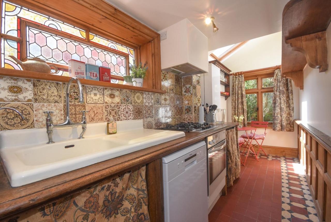 Unique Period One Bedroom House In Colchester Buitenkant foto